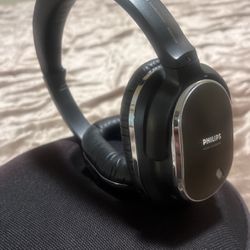 Phillips Noise Canceling Headphones