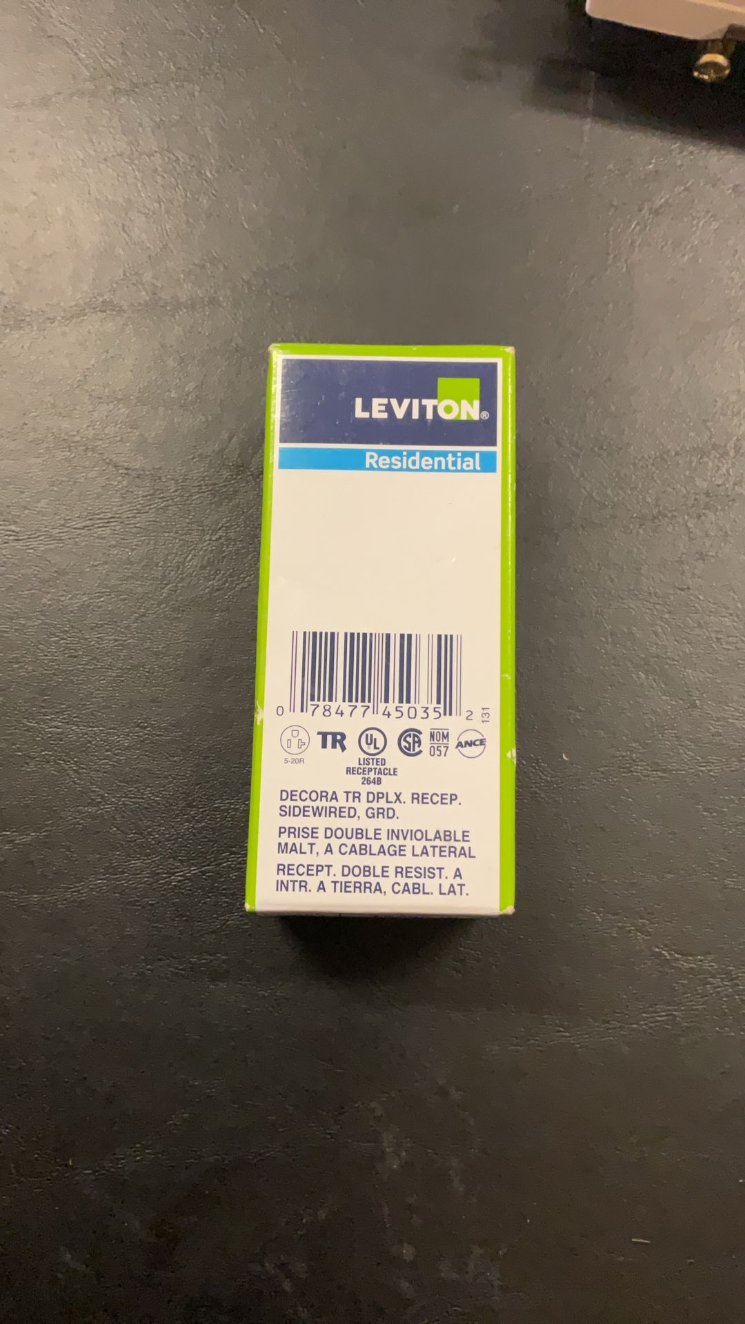 Leviton Decora, 20 Amp, 125 V Temper Resistant Duplex Outlet/Receptacle, White