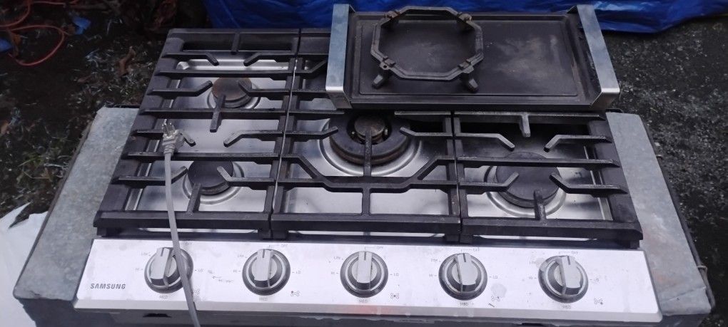 Samsung Smart Cooktop