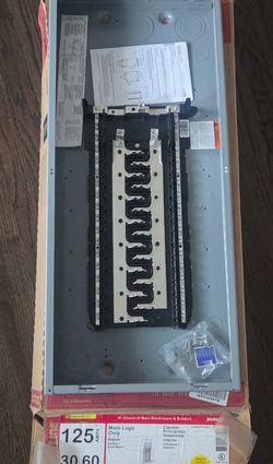Brand New Square D Homeline 125 Amp 30 Space Breaker Panel (In Box)