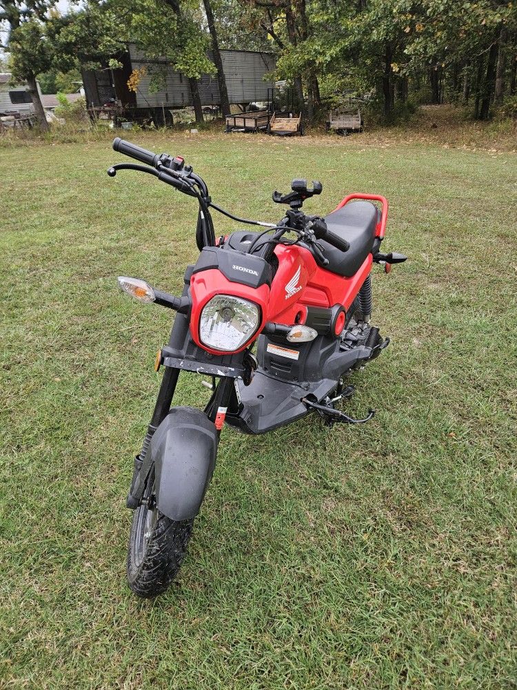 2022 Honda Navi