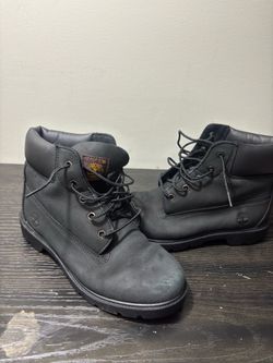 Timberland black size 6.6