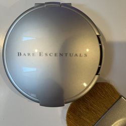 Bare Minerals Refillable Compact With Brush