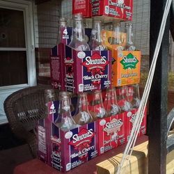 12 Oounce Empty Glass Soda Bottles 