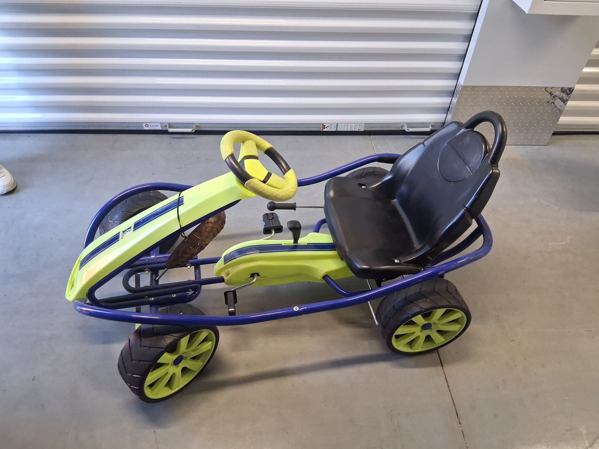 Racer Kids car