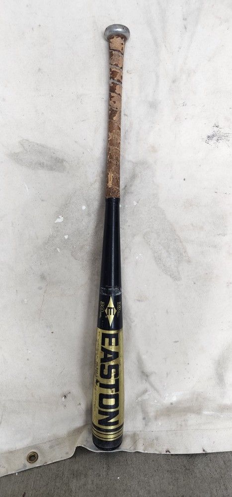 Bat Easton 33