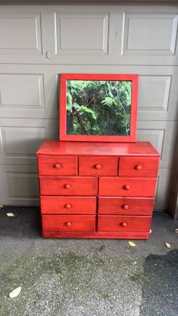 Chest of doors
