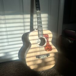 Gulid Jumbo Junior Bass