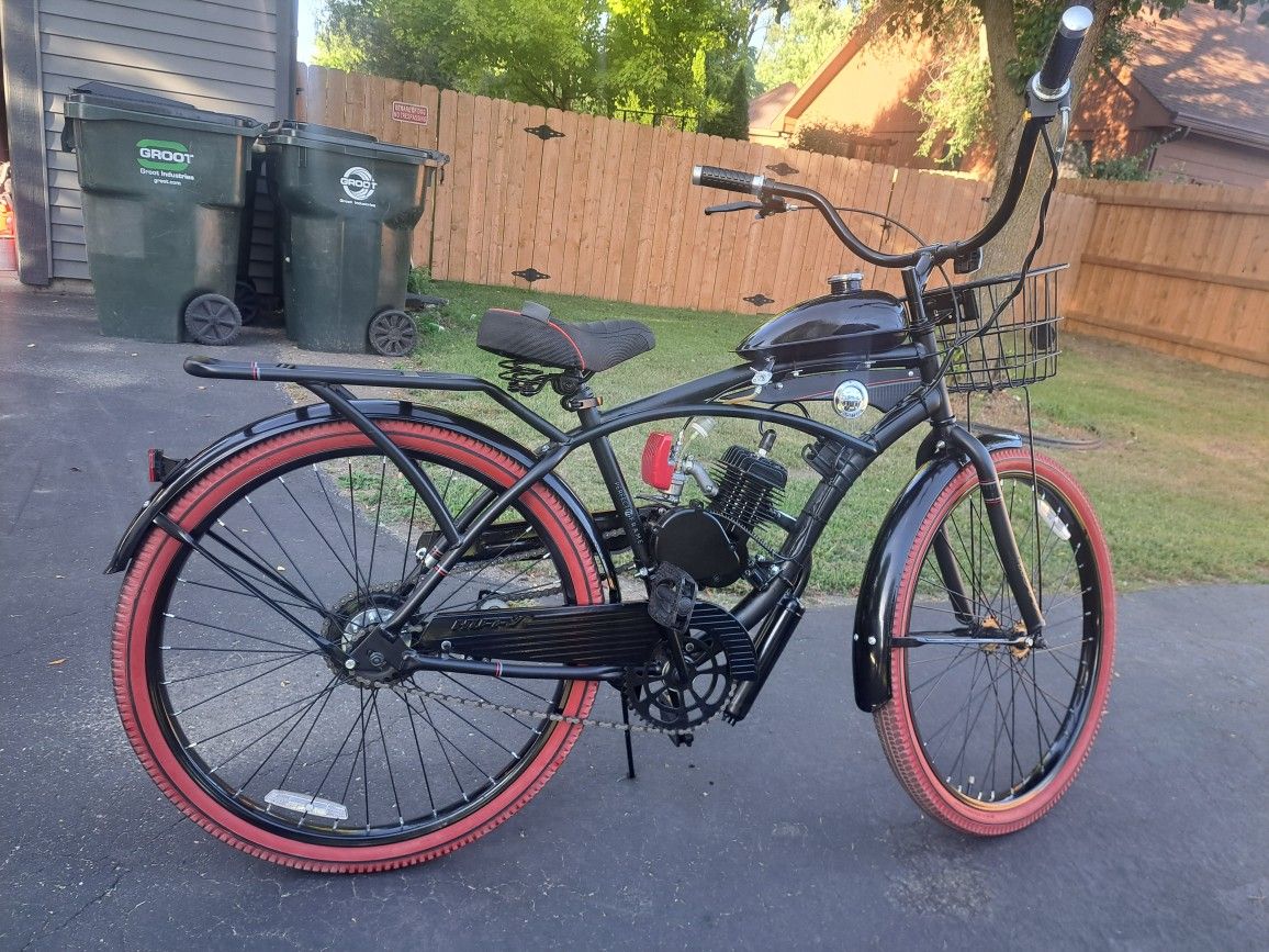 80cc 2 Stroke Motor On Huffy Nel Lusso Beach Cruiser Bicycle