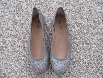 Womens Style & Co. Angelynn Flats - Pewter Size 5M