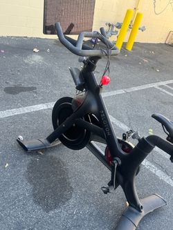 Peloton Exercise Bike with Large Touchscreen – $650 OBO
