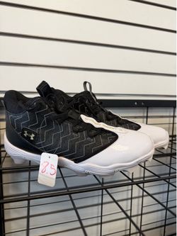 Under Armor Harper 9 Rm Baseball Cleats size 8.5 (used)