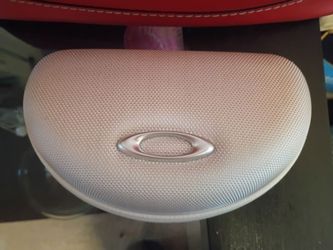 OAKLEY SUNGLASSES