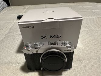Fujifilm X-M5 Camera