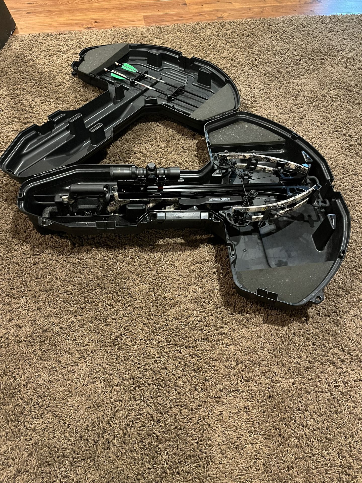 Crossbow- Tenpoint Stealth NXT Crossbow