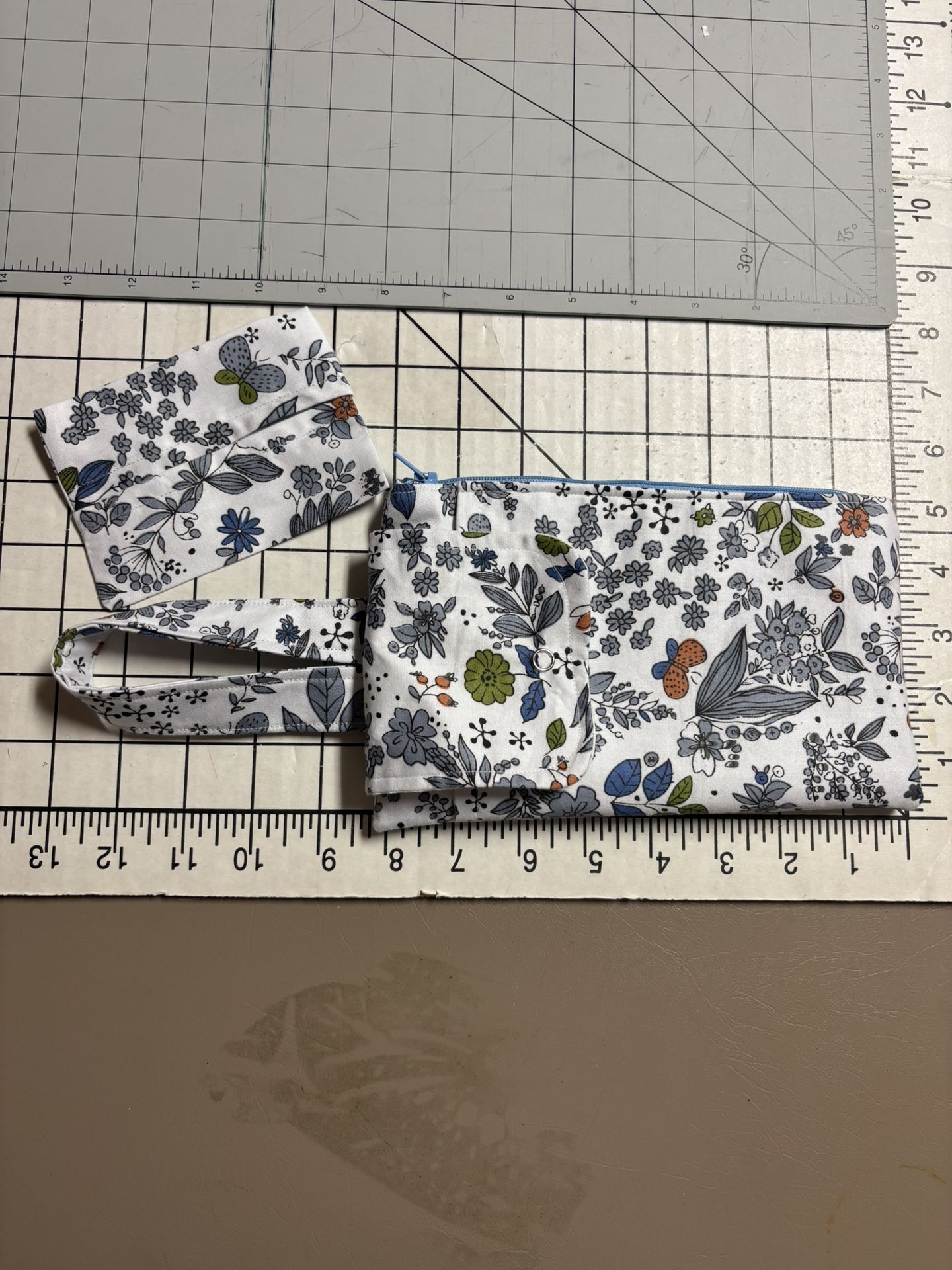 Wristlet Bag For Cell Phone With Credit Card Slots-5” X 8”