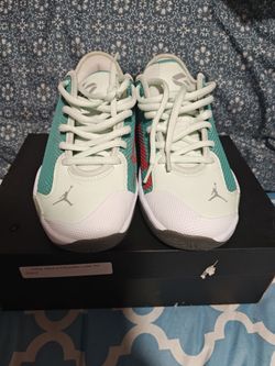 Jordan Luka 77 ( still has the original box)