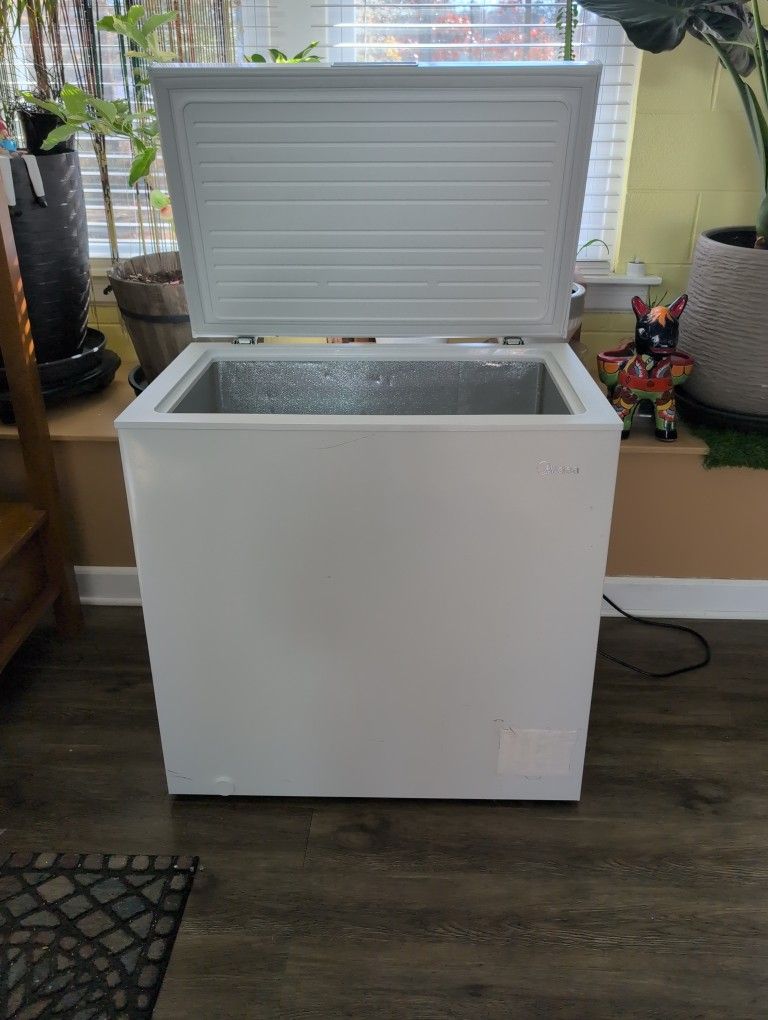 Freezer Chest