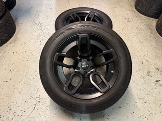 Two Truimph x5 rims