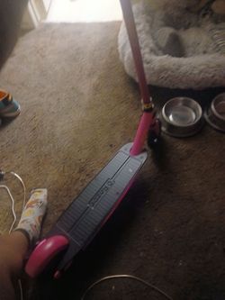 Pink razor Electric scooter