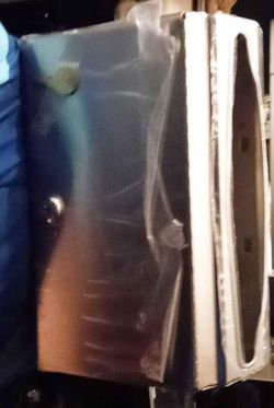 Un Used Mailbox And Key