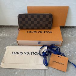Louis Vuitton Damier Ebene Zip-Around Clémence Wallet
