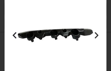 Nissan Sentra Front Passenger Side Bumper Bracket