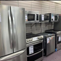 LG NEW with Scratch Or Dent Refrigerators