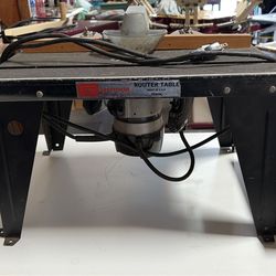 router table craftsman with router
