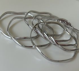Silver 7 Bangle Set