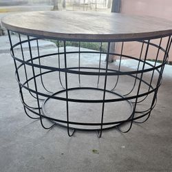 Round Coffee Table 