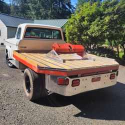 Custom 1968 Dodge 300 Dually 