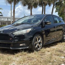 2016 FORD FOCUS ST 