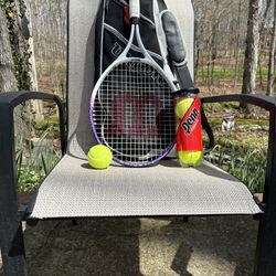Women’s Tennis Racket And Racket Bag