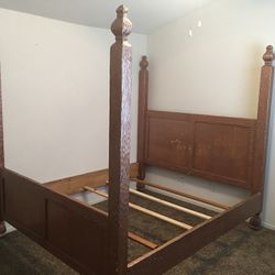 California King Canopy Bed