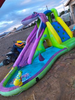 Water slide inflatable