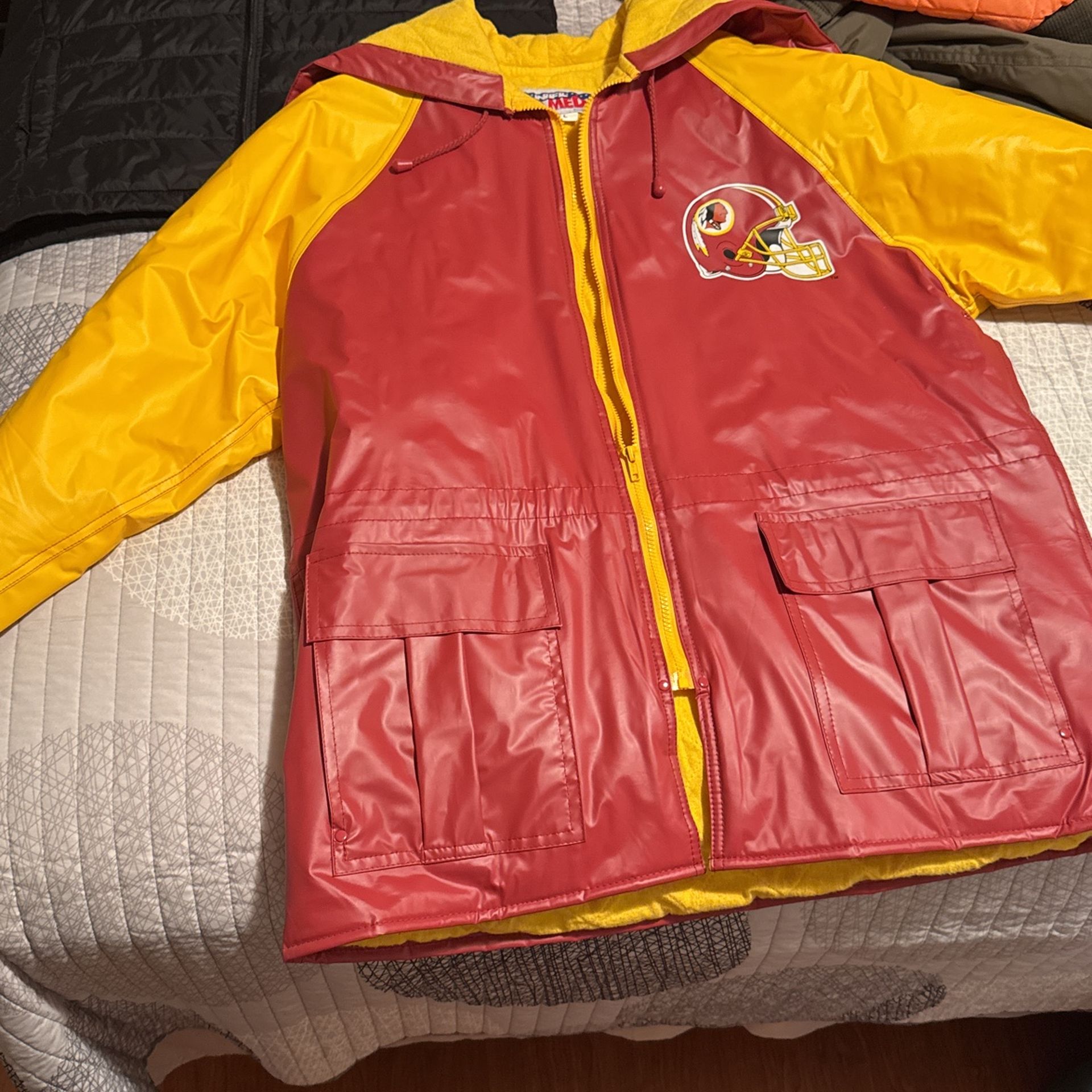 Commanders Vintage Raincoat With Hoodie