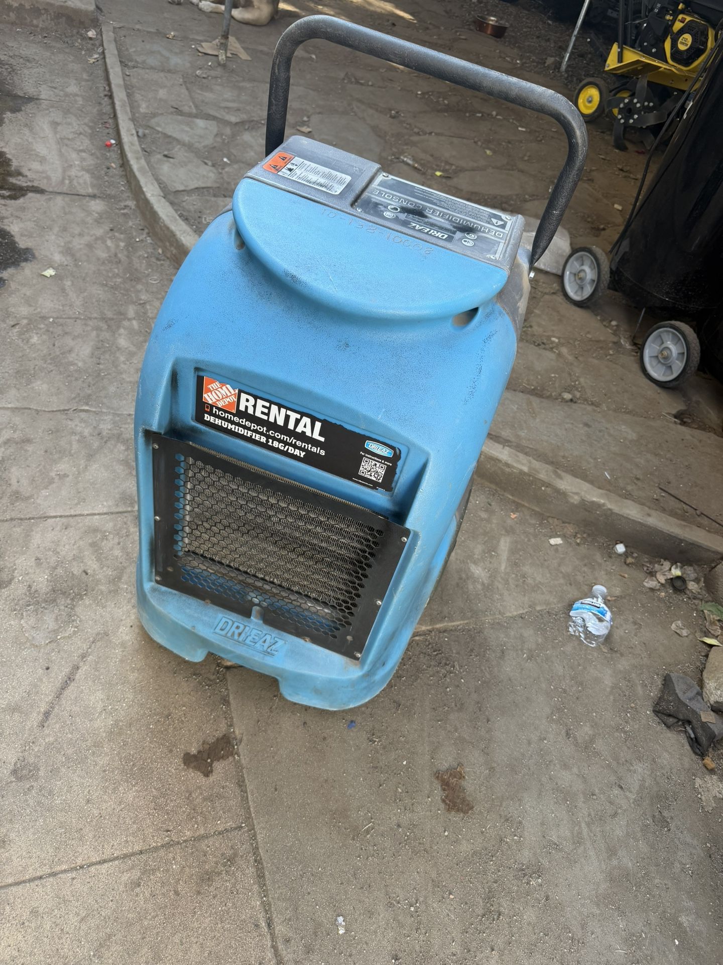Dri-Eaz 1200 Dehumidifier Working Good 