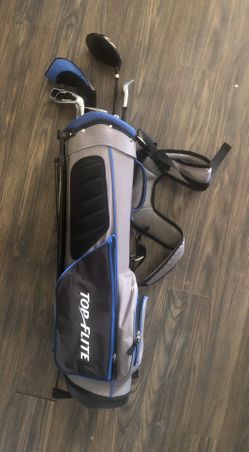 Junior Golf Set w/ Top Flite Clubs & Stand Bag - 6 Clubs - RH