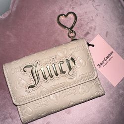 Juicy Couture Wallet 🤎