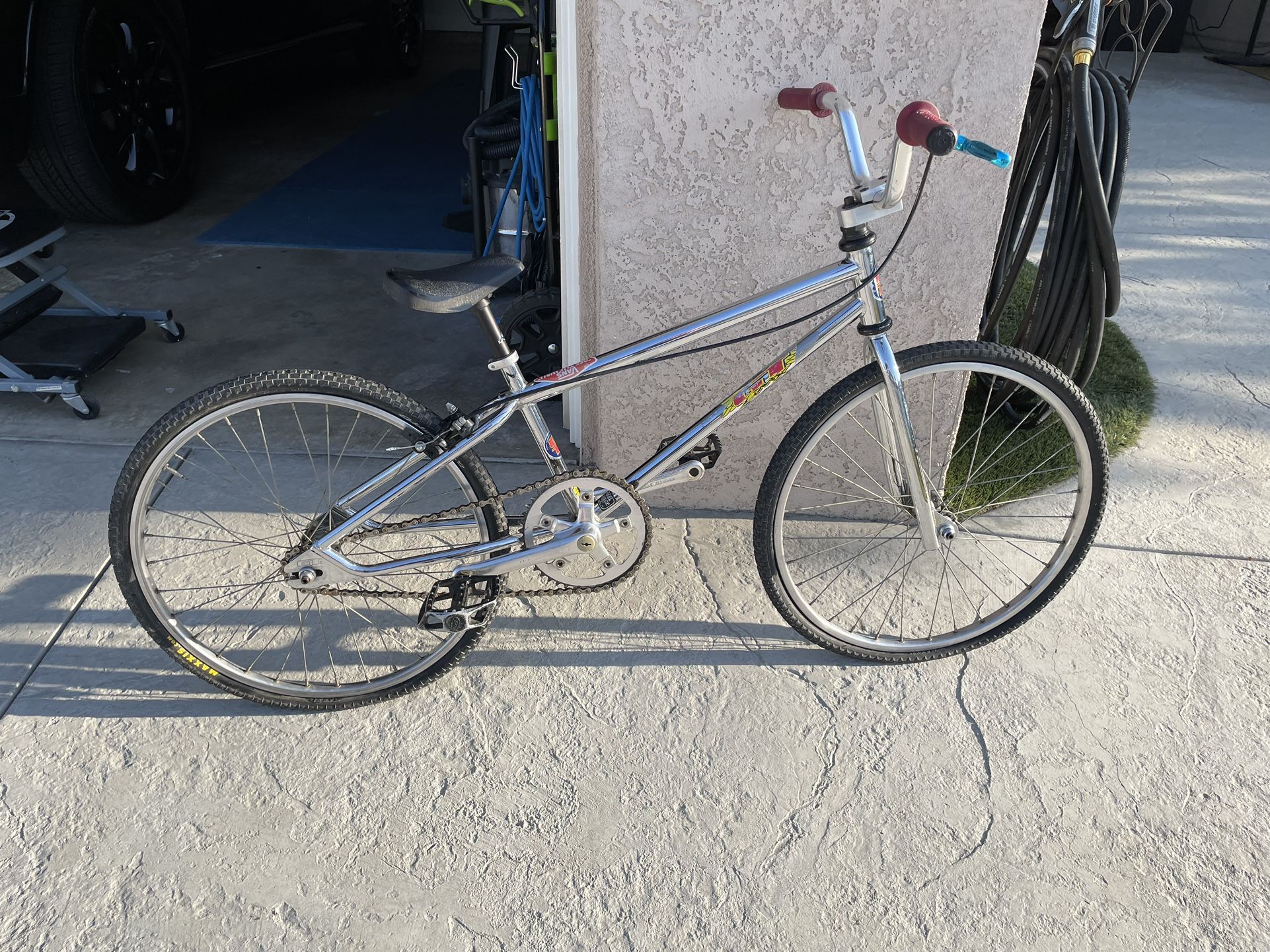 1994 GT BMX Junior Pro Series for Sale in Castaic, CA - OfferUp