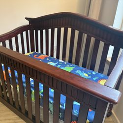 Solid Wood Convertible Crib w/ Mattress – Classic Cherry Finish