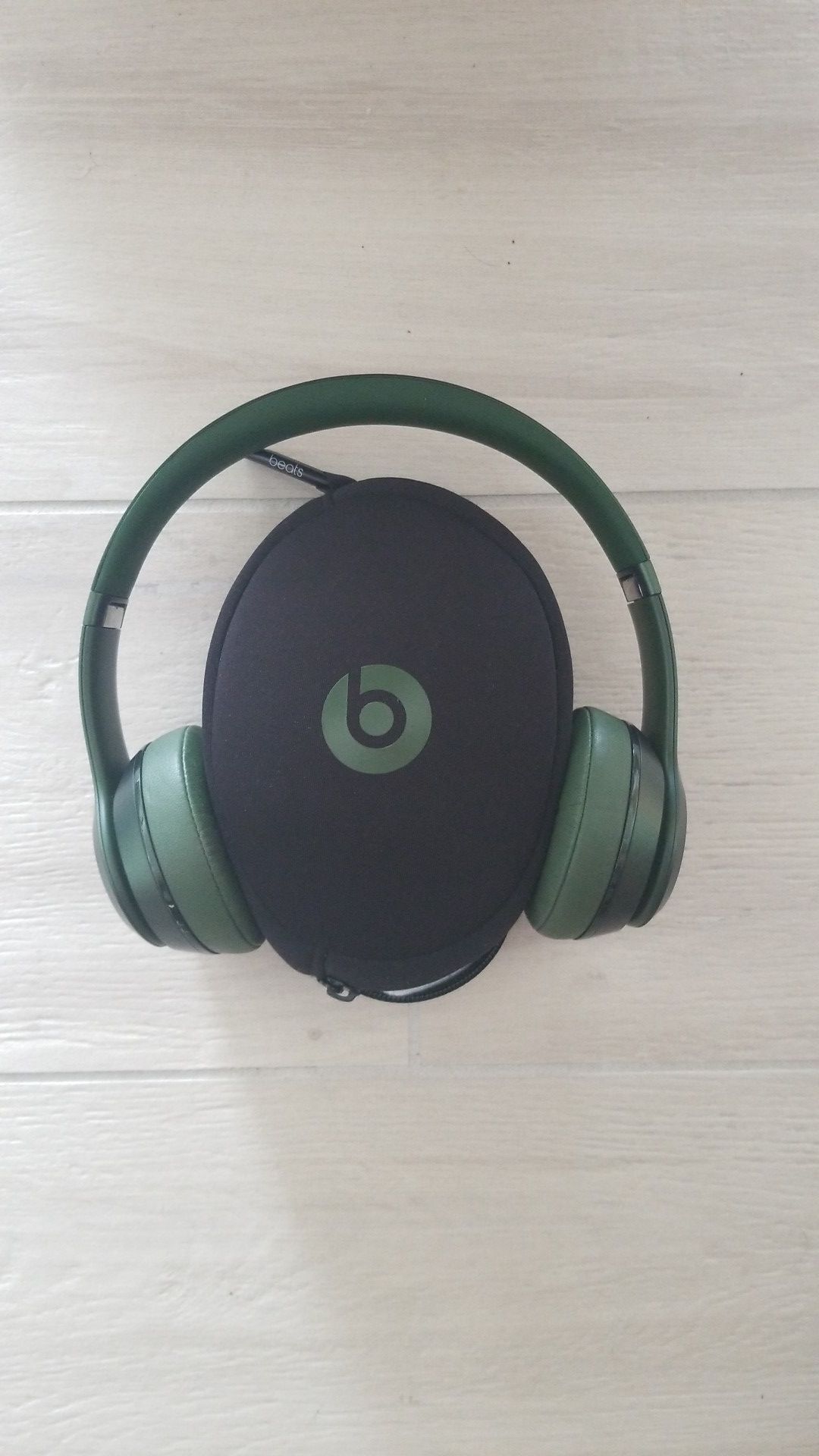 Beats Solo...Amazing Sound,All Products : American Fashion Style Bags On Sale
