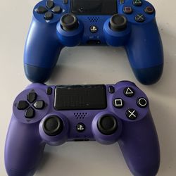 2 PS4 Controllers For Pick/Delivery