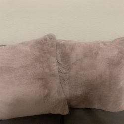 Pink Fluffy Pillow Set 