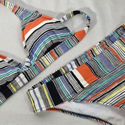 Two Piece Swimwear Woman's Tanki Bathing Suit Medium Multi-Color