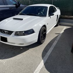 2001 Ford Mustang