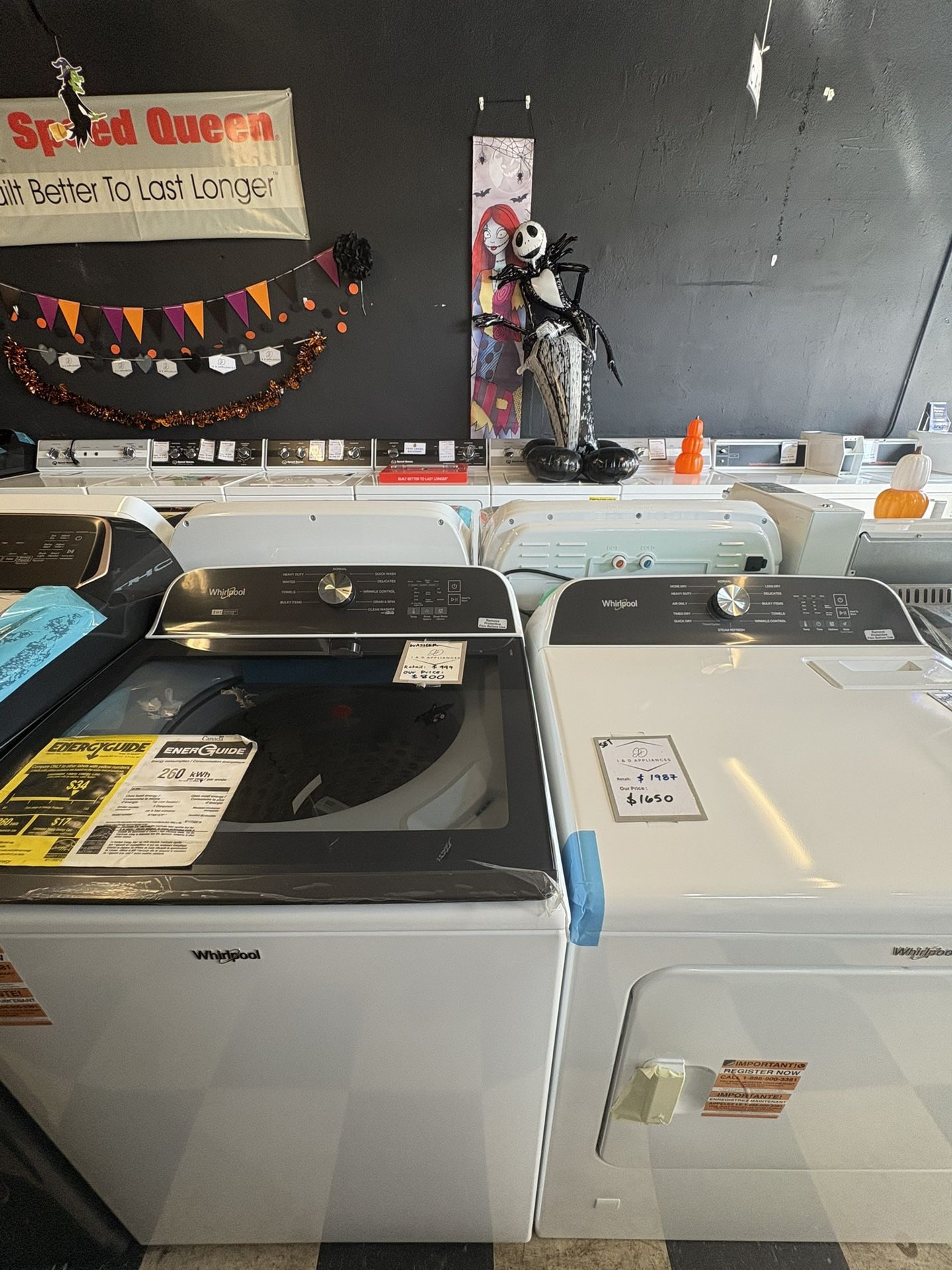 Whirlpool 5.3 Cu. Ft Top Load Washer with Removable Agitator and Gas Dryer