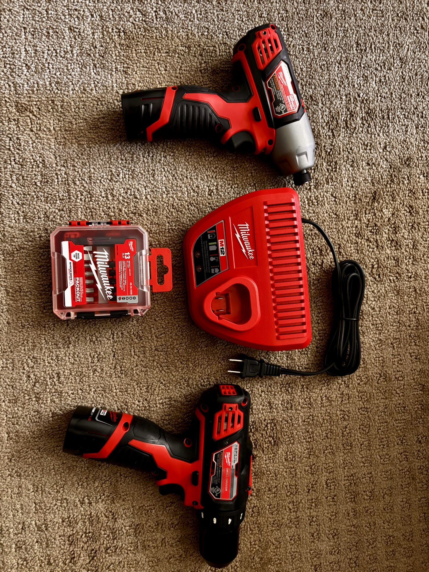 Milwaukee Drill/Driver/Impact  Set
