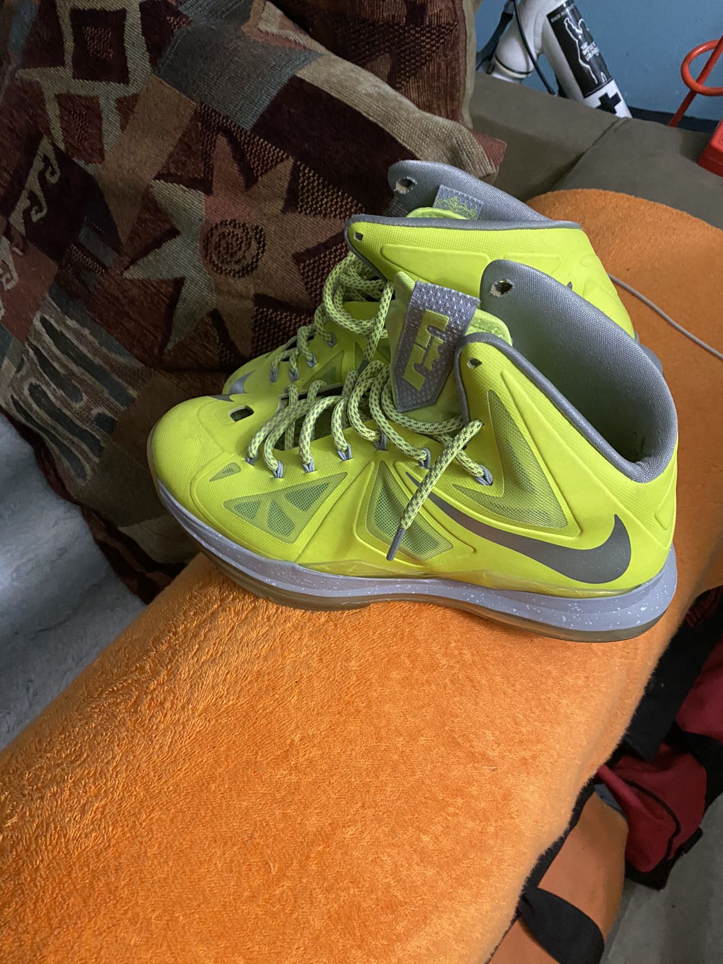 Size9